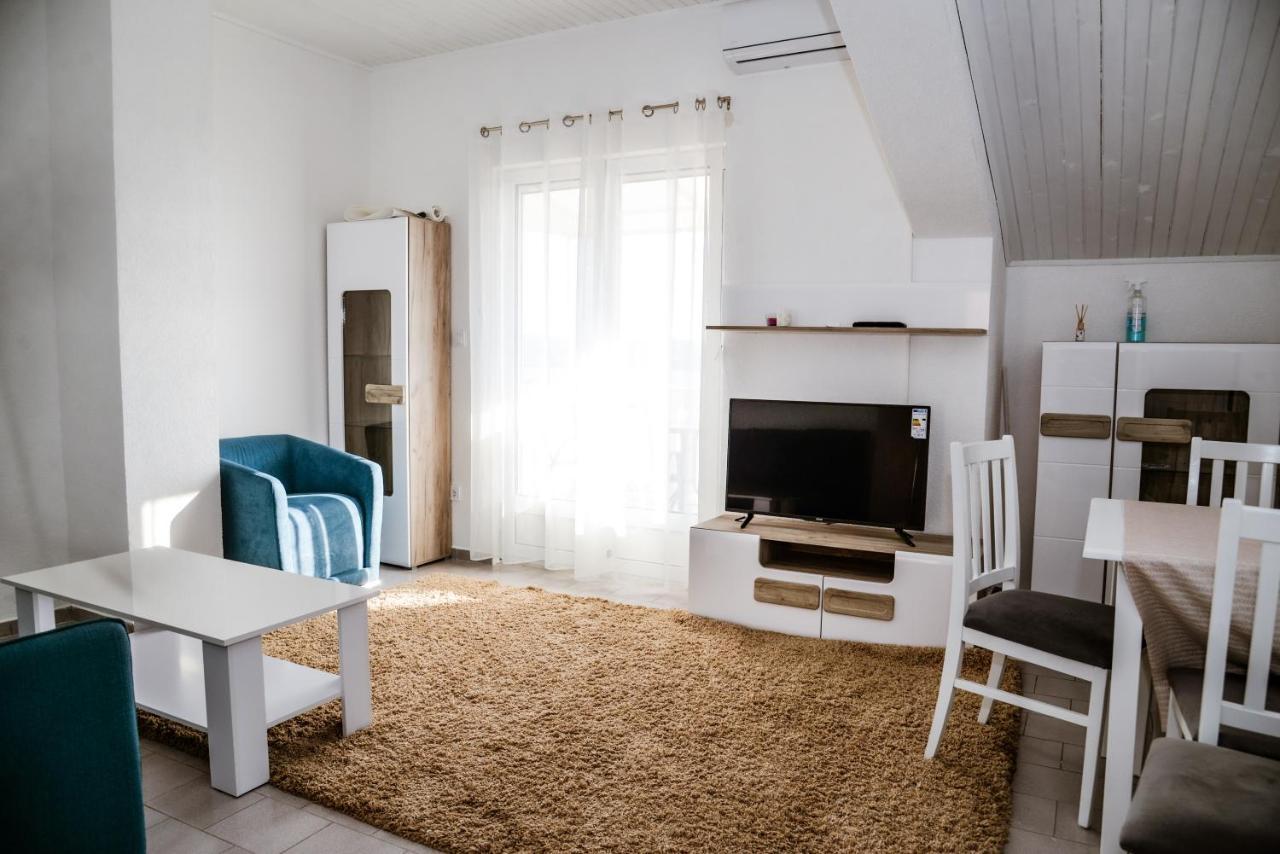 Iker Apartments تيفات المظهر الخارجي الصورة