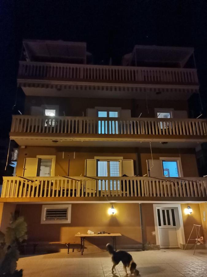 Iker Apartments تيفات المظهر الخارجي الصورة